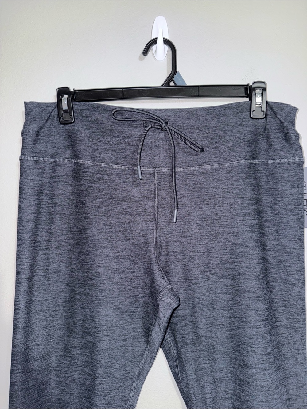 Athletic Works Women’s Black Charcoal Buttercore Leggings XXXL (22) - Picture 2 of 4